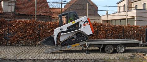 bobcat t110 lower lift capacity